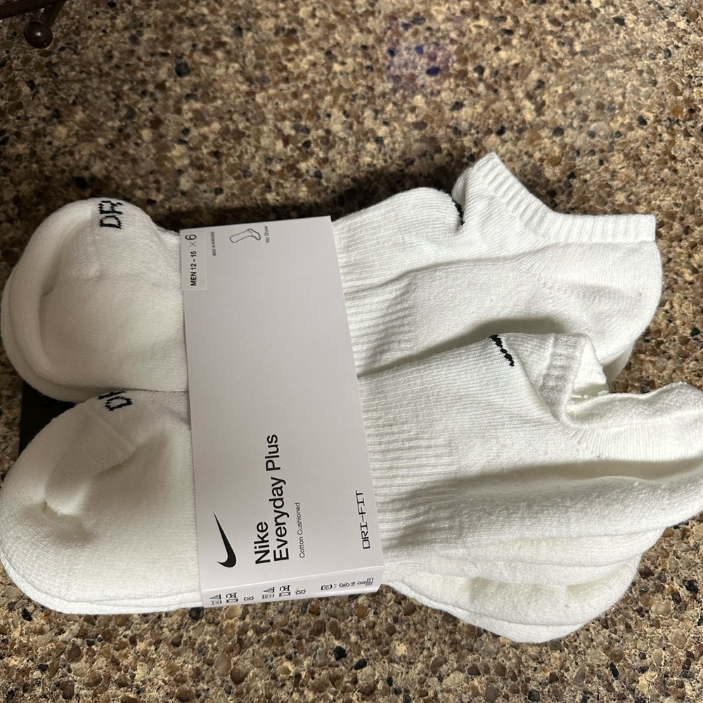 New Mens Nike Socks